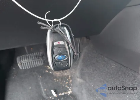 2015 Subaru Legacy 2.5I Limited z USA, uszkodzony, nr VIN 4S3BNBL63F3006047